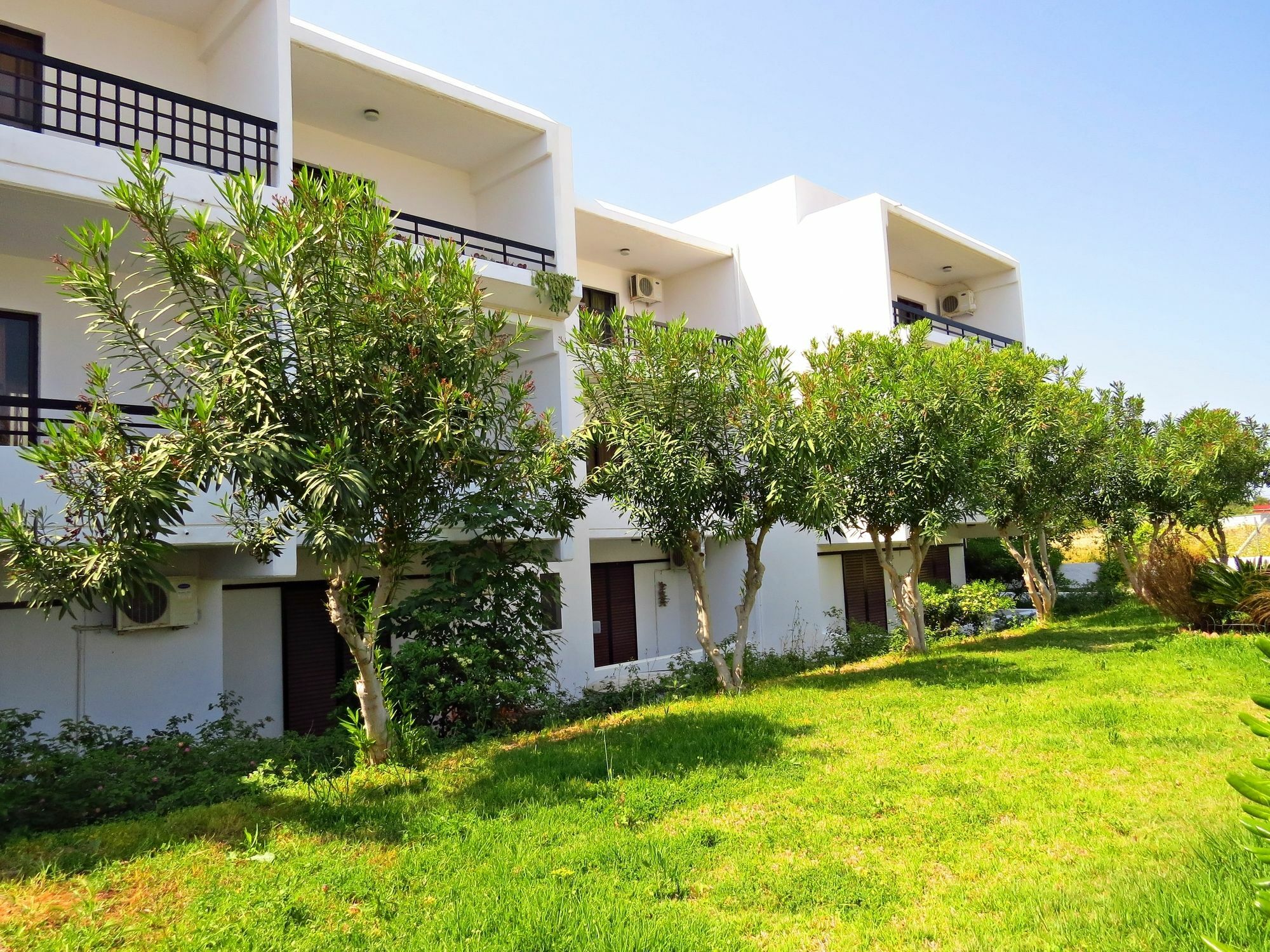 Debby Apartments Jalisos Zewnętrze zdjęcie