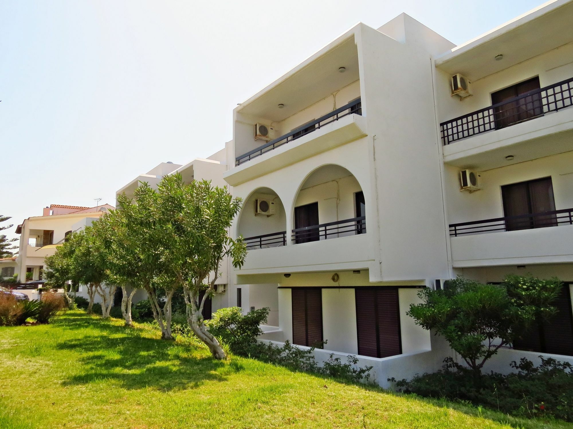 Debby Apartments Jalisos Zewnętrze zdjęcie