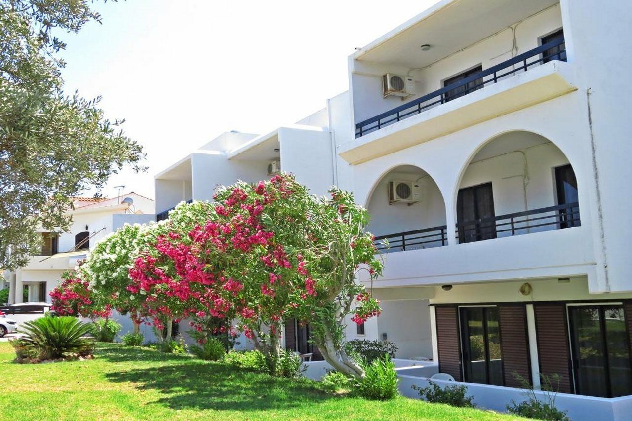 Debby Apartments Jalisos Zewnętrze zdjęcie